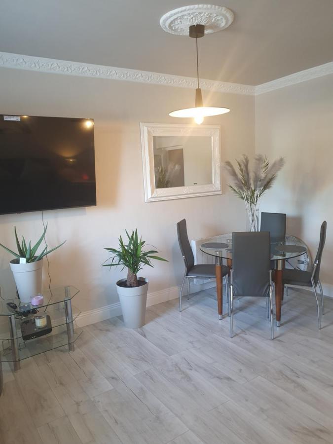 River View Apartment Suite Cork Luaran gambar